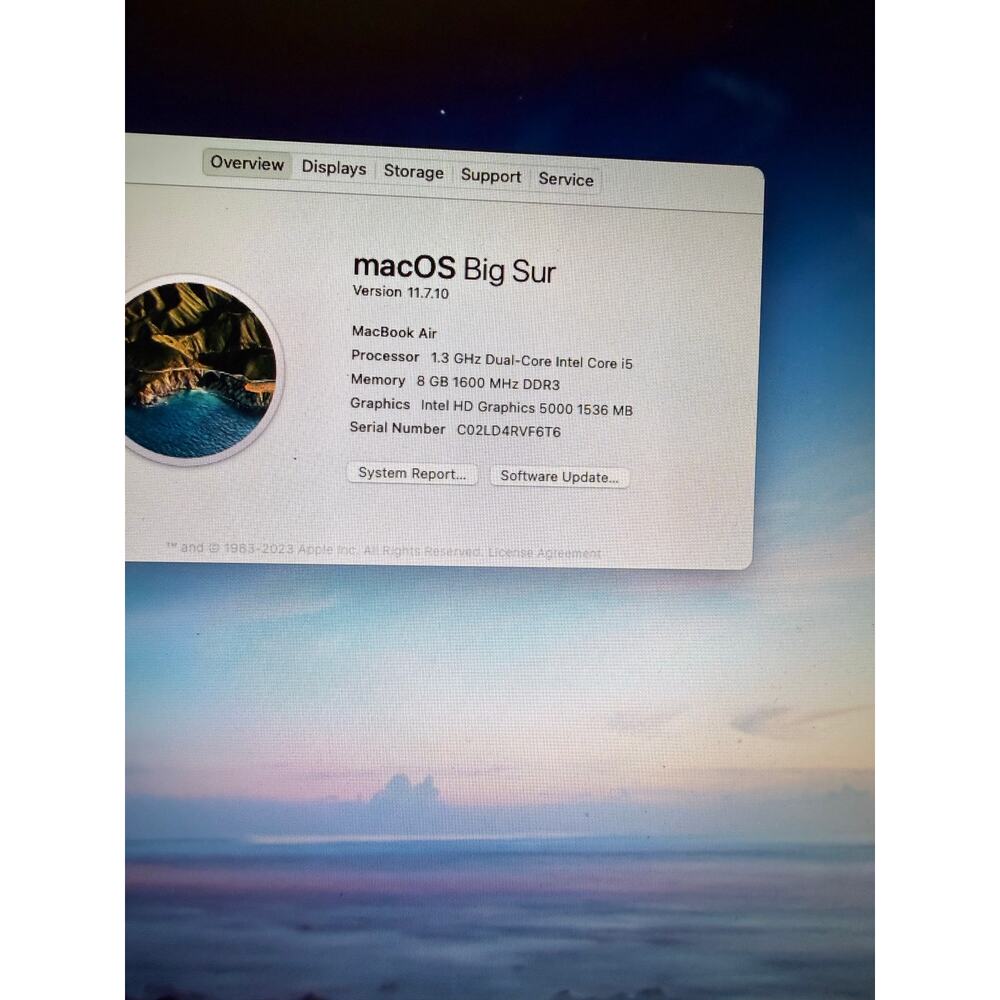 Macbook Air 2013 8GB Laptop Silver color - Picture 3 of 10